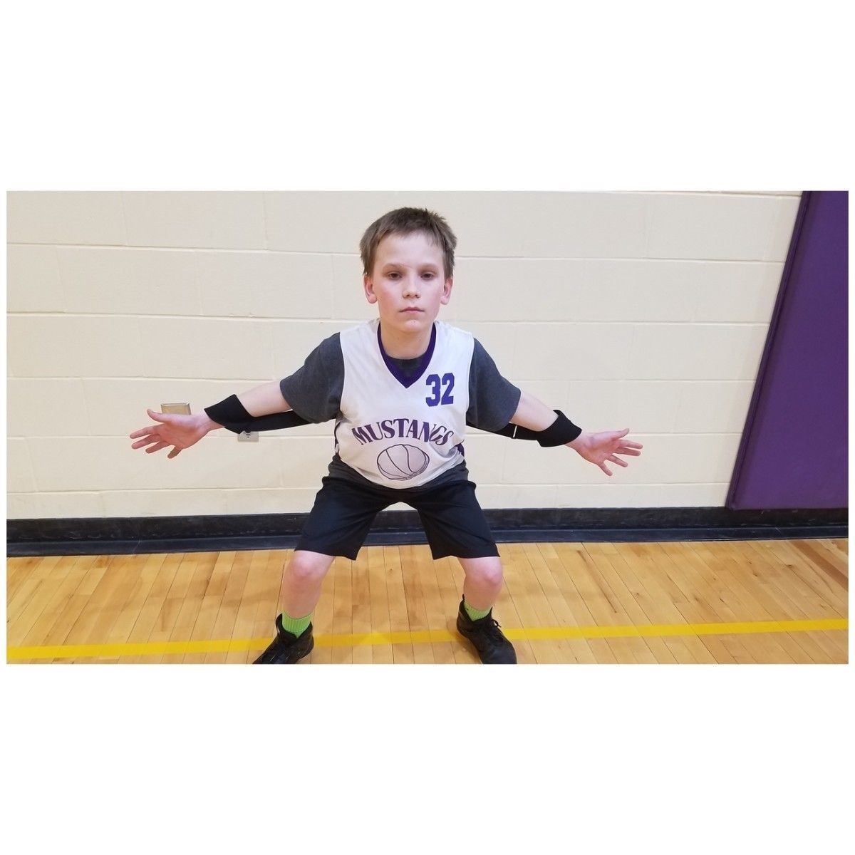 Basketball Defensive Reach Control Defense Training Aid (Previously Owned)