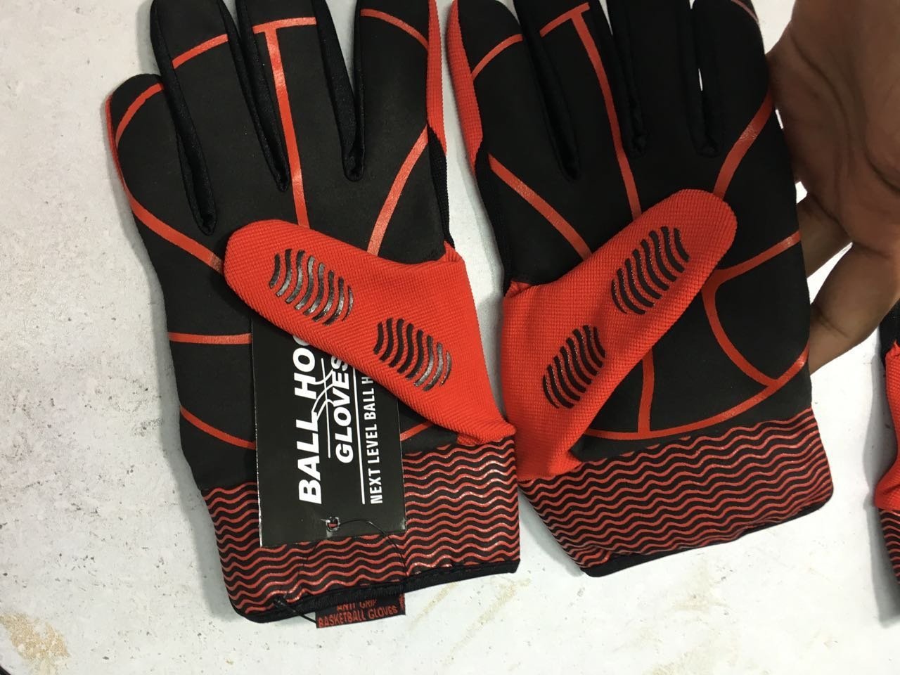 Ball Hog Gloves X-Factor BASKETBALL HANDLING DRIBBLING Dribble Training Aid Gear