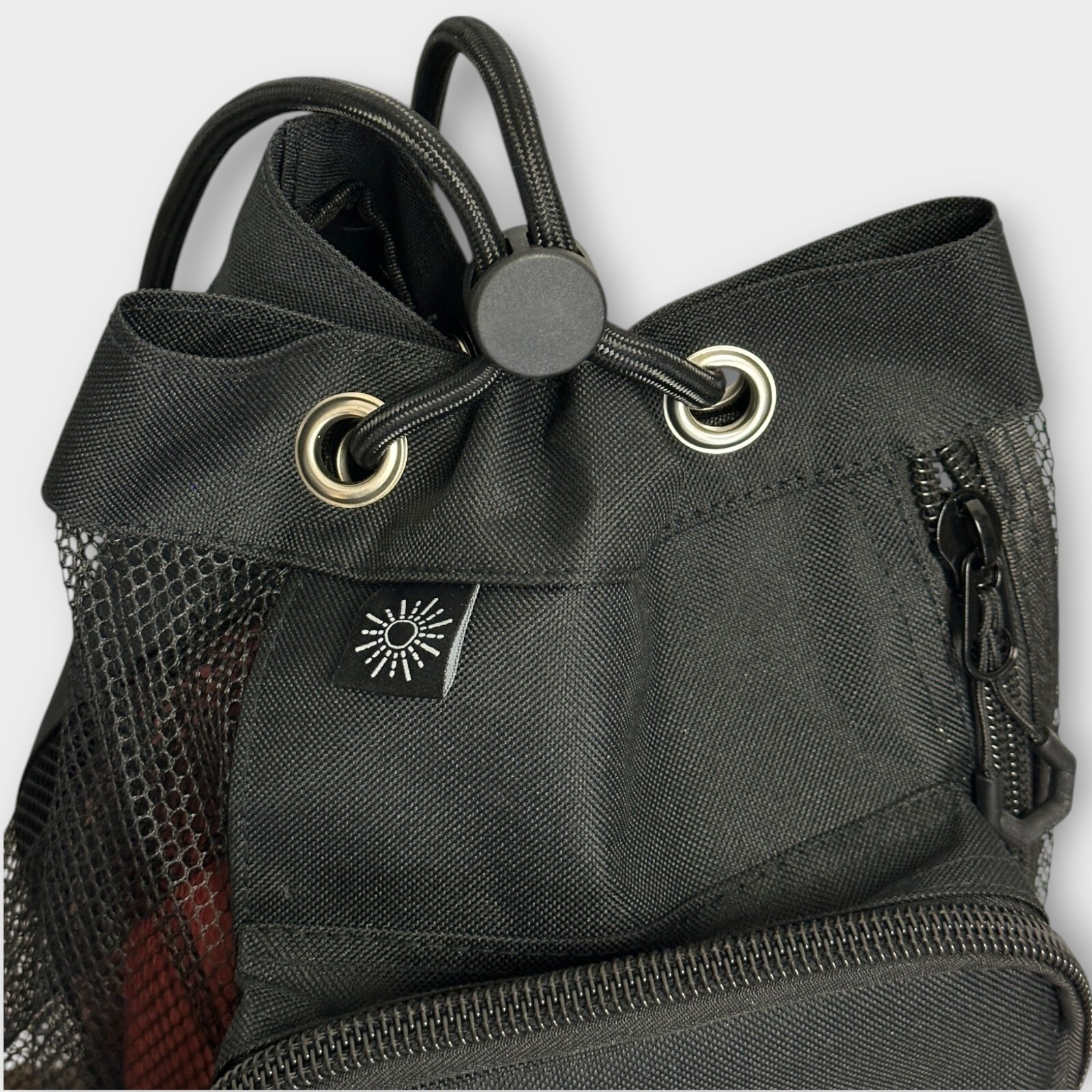 HOTZ Basketball Bag Holds 3 Basketballs Zipper Pouch, Strap, Handle & Carabiner