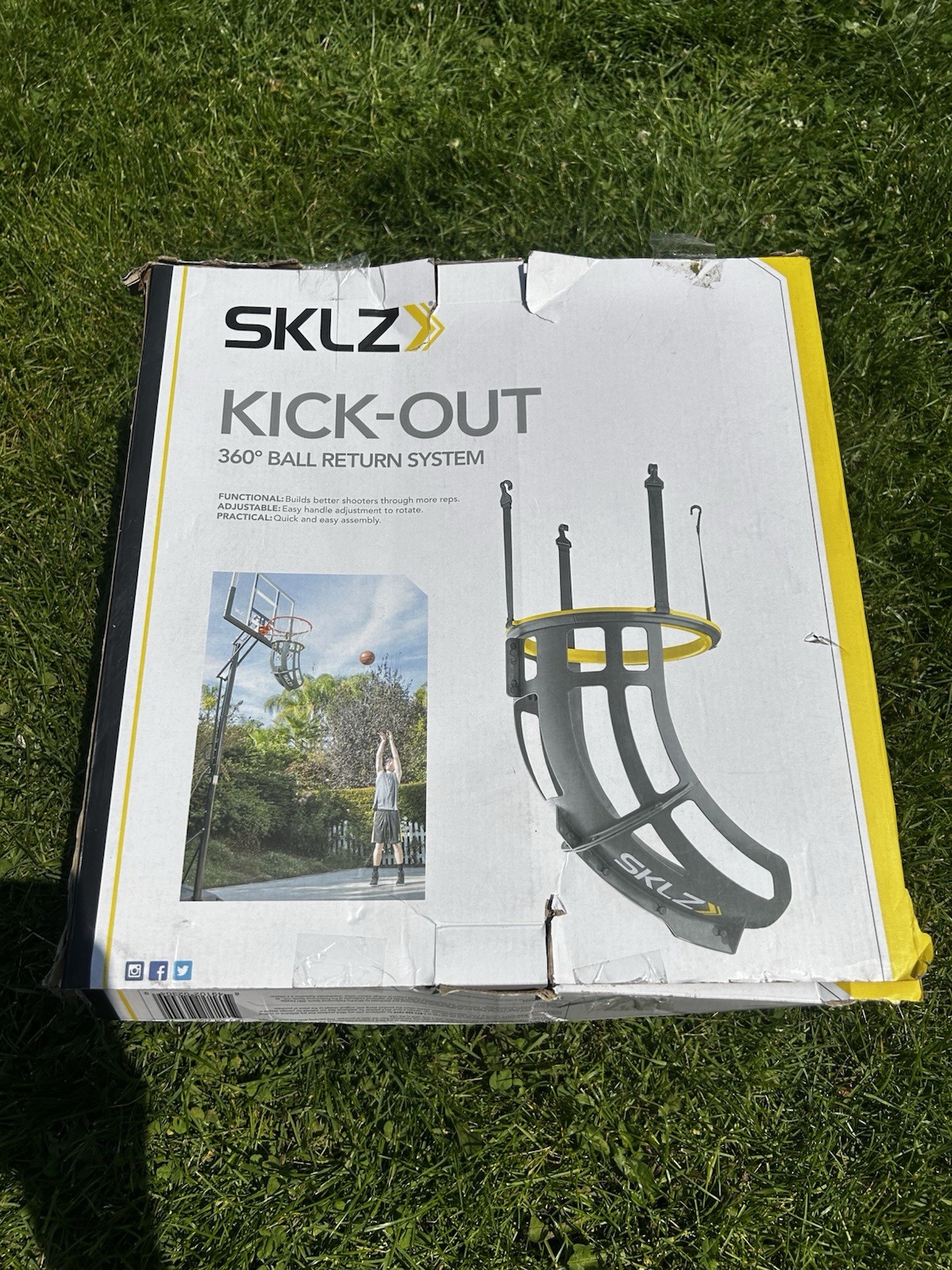 SKLZ Kick-Out 360 Basketball Return Attachment Brand New In open Box.
