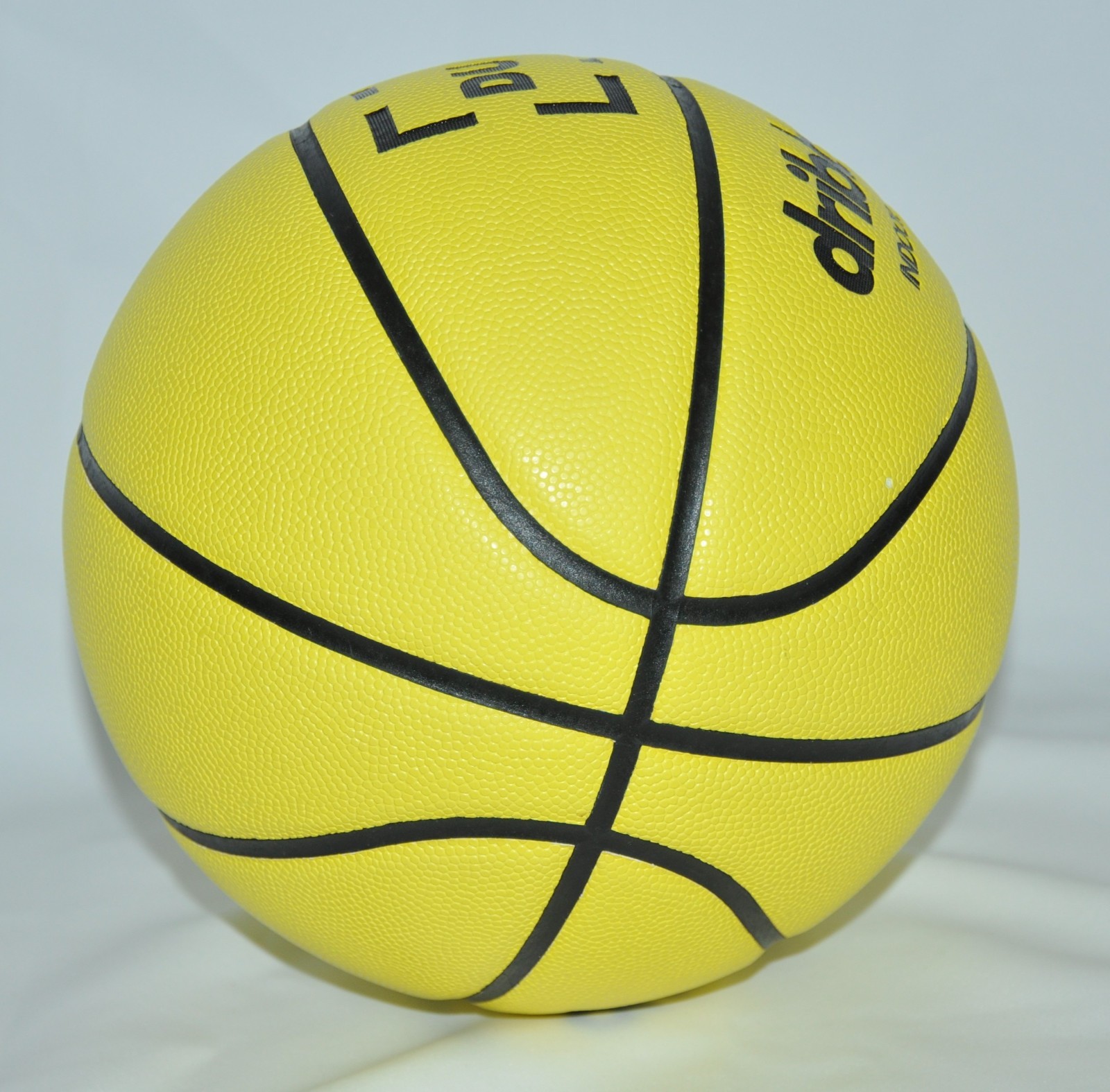 EUC Dribble Up Smart Basketball Official Size Indoor Outdoor 29.5 Basketball