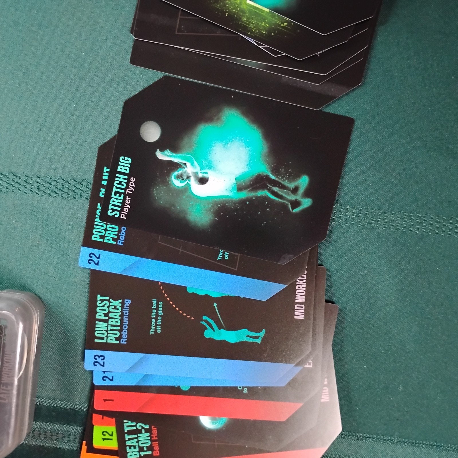 Hot Shots Basketball Drill Cards Deck for Training Skill Development – R