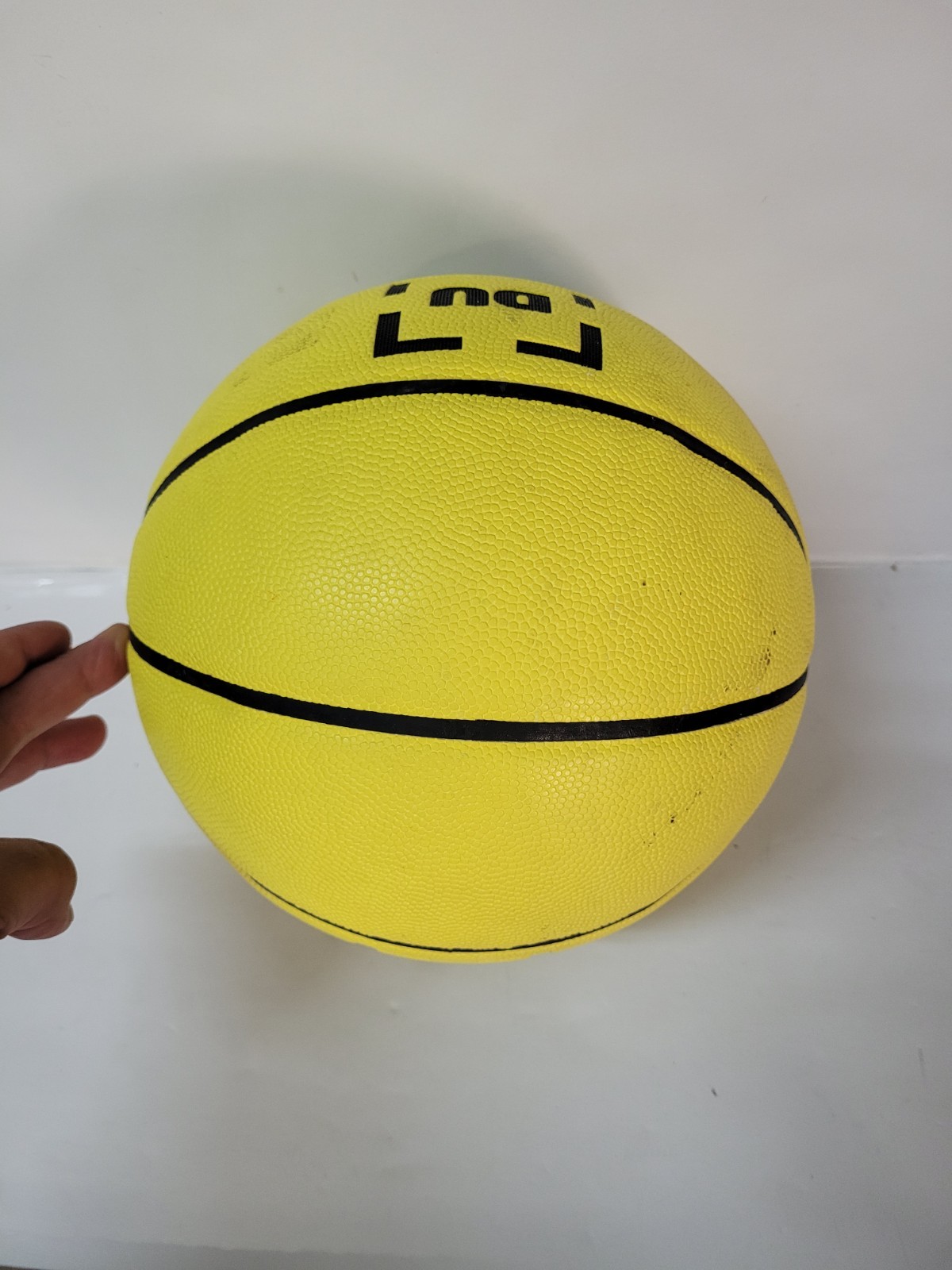 Dribble Up ‘DU’ Smart Basketball 28.5″ For Indoor Or Outdoor