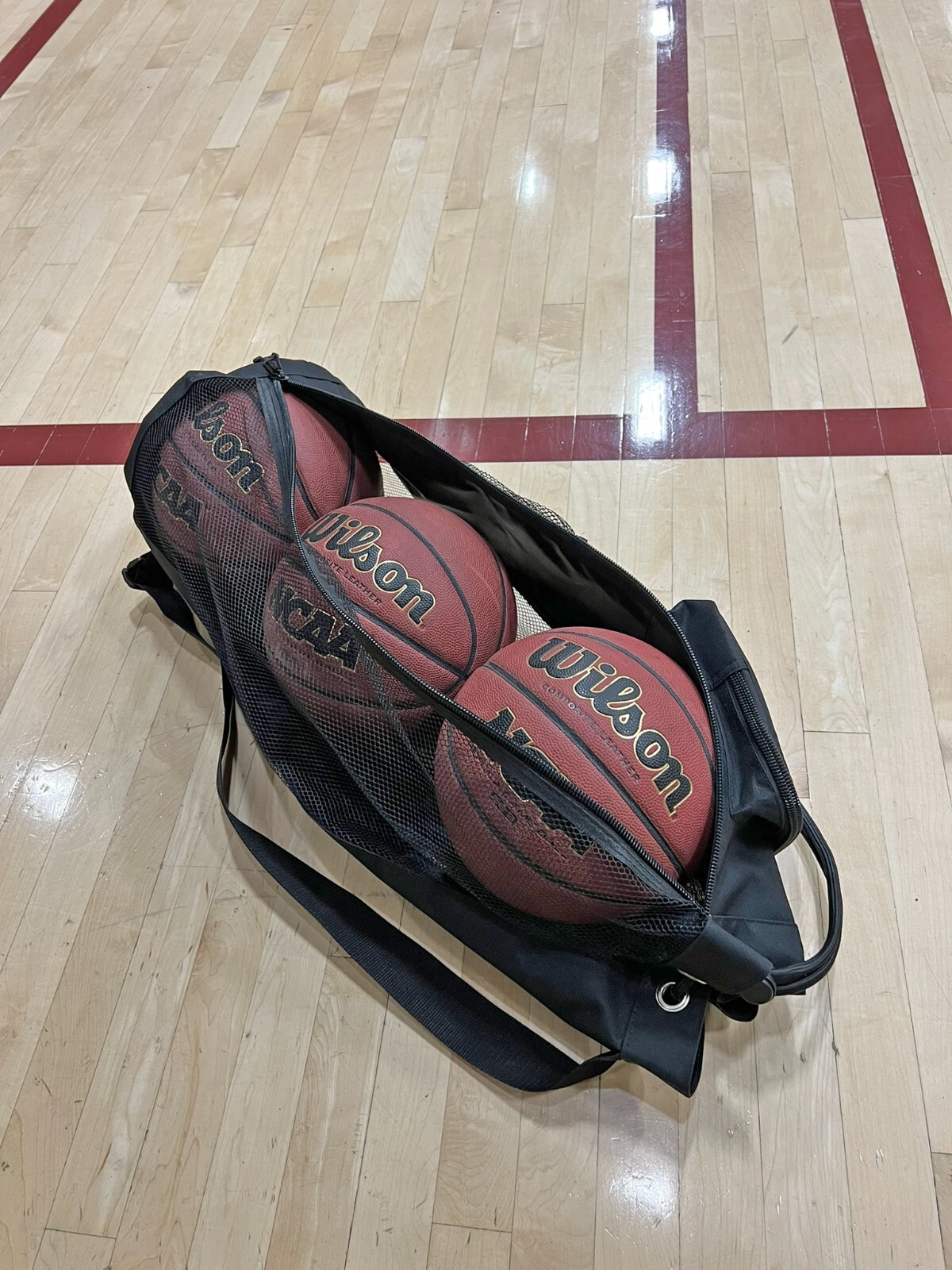 HOTZ Basketball Bag Holds 3 Basketballs Zipper Pouch, Strap, Handle & Carabiner
