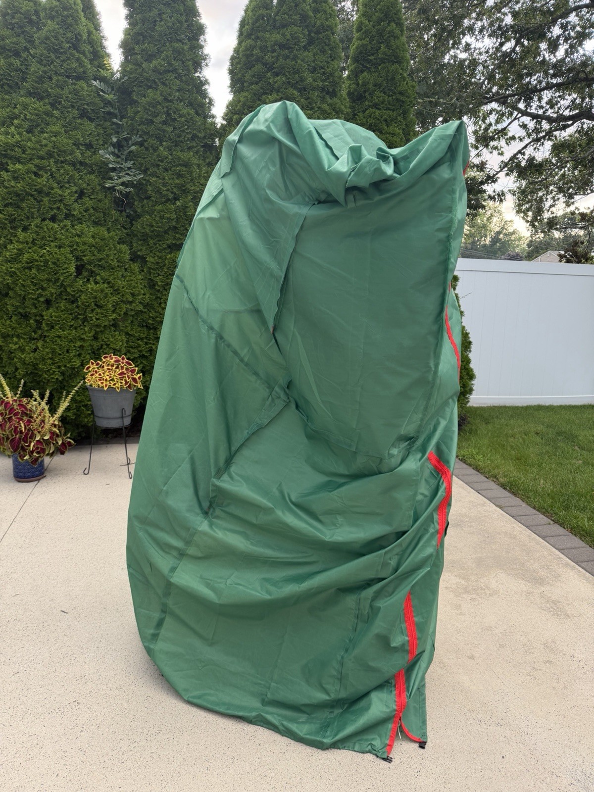 Dr. Dish Home – Basketball Shooting Maching ($3,500 value + $200 in accessories)