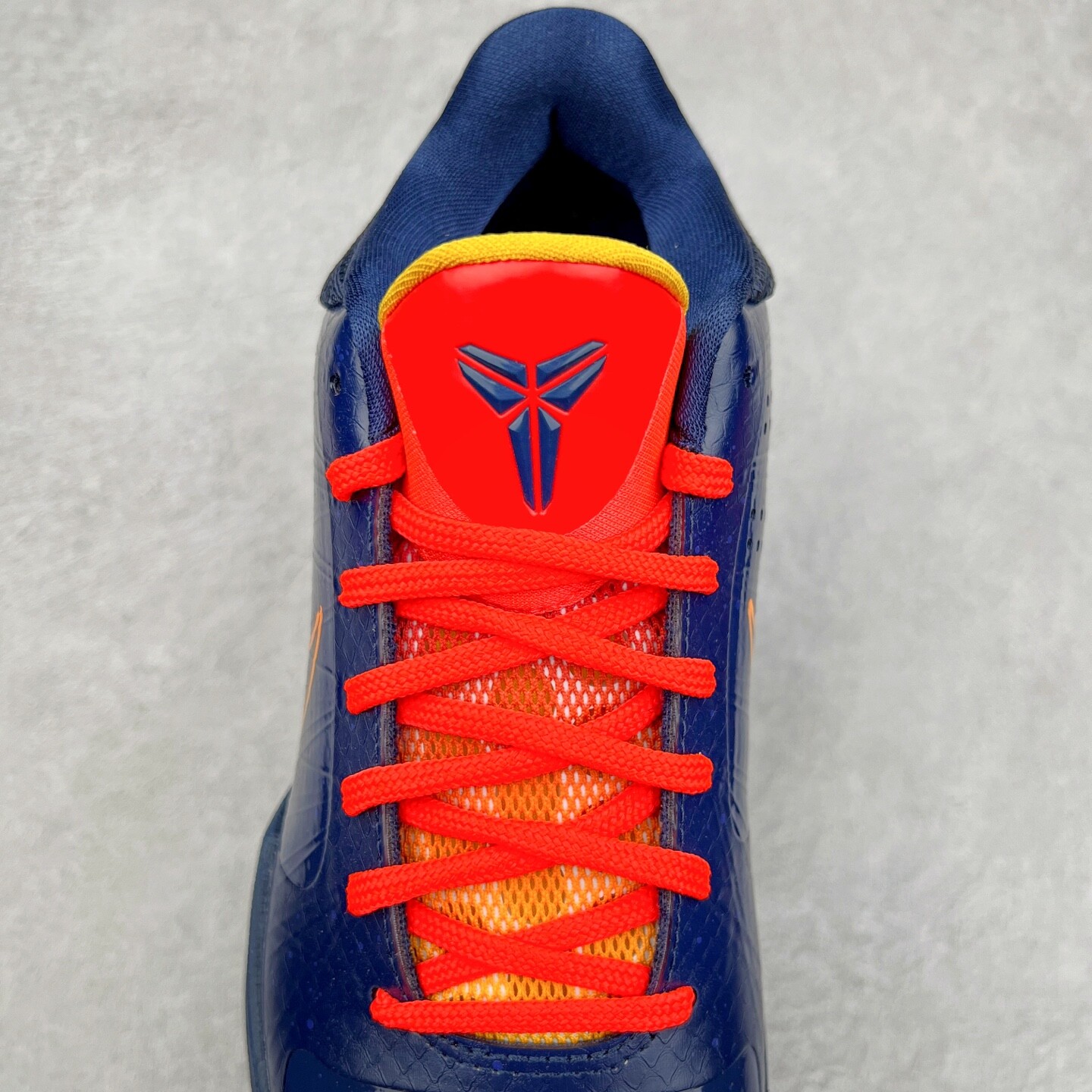New NK Caitlin Clark x Kobe 5 Protro “Indiana Fever” IM3207-400 Shoes Authentic