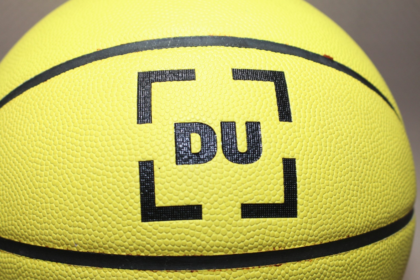 Dribble Up DU Smart Basketball Official Size Indoor Outdoor 29.5 Basketball EUC