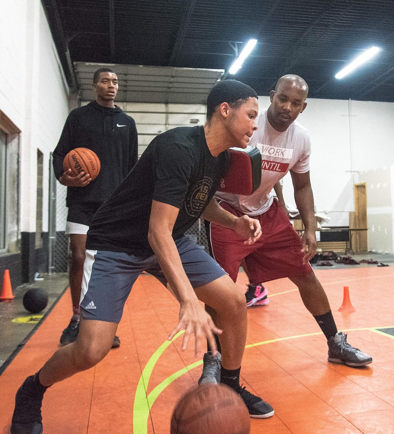 Ball Hog Bump Pad Basketball Contact Training Aid Dribbling Under Pressure Coach