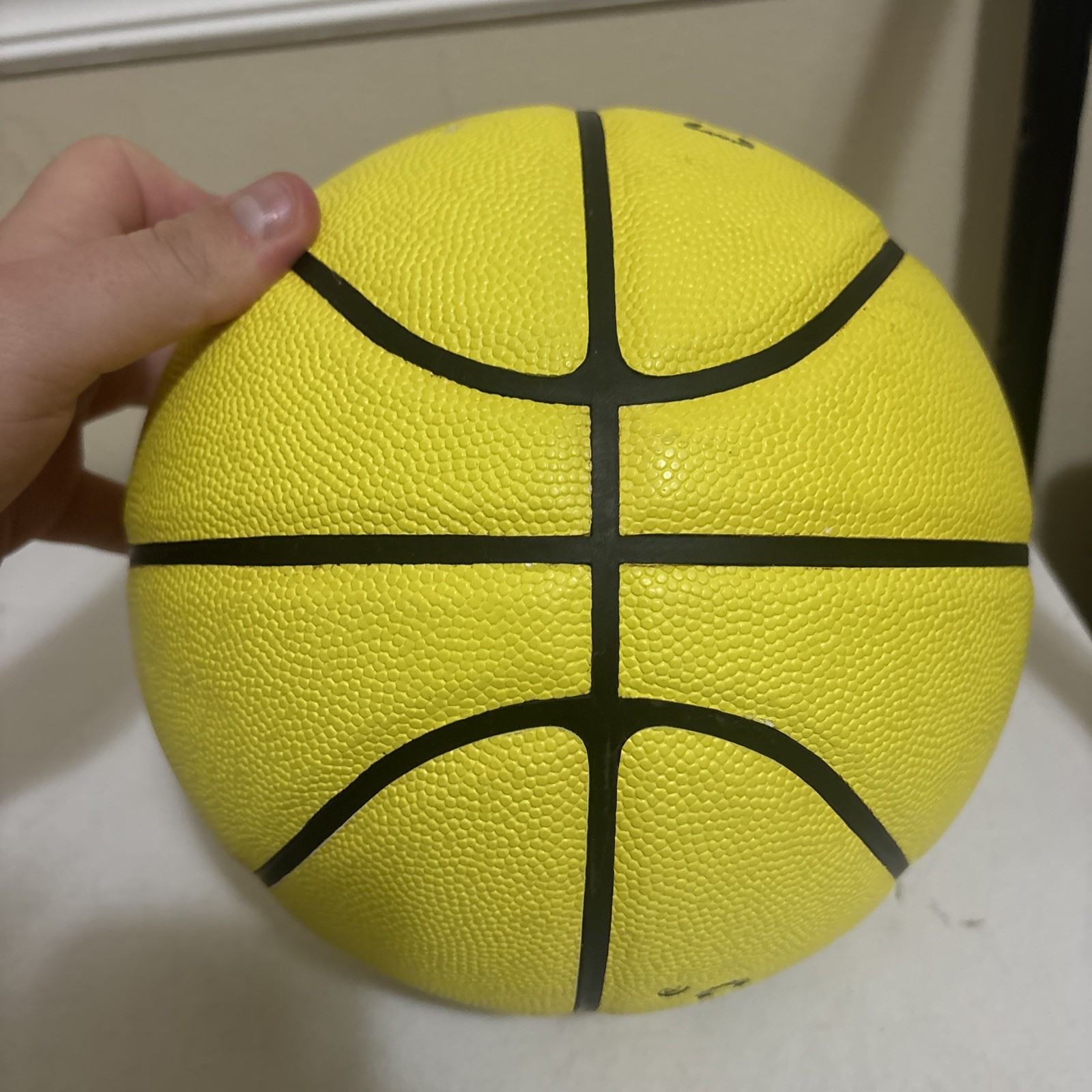 Dribble Up Smart Basketball Junior Size (28.5) Indoor Outdoor Yellow Basketball