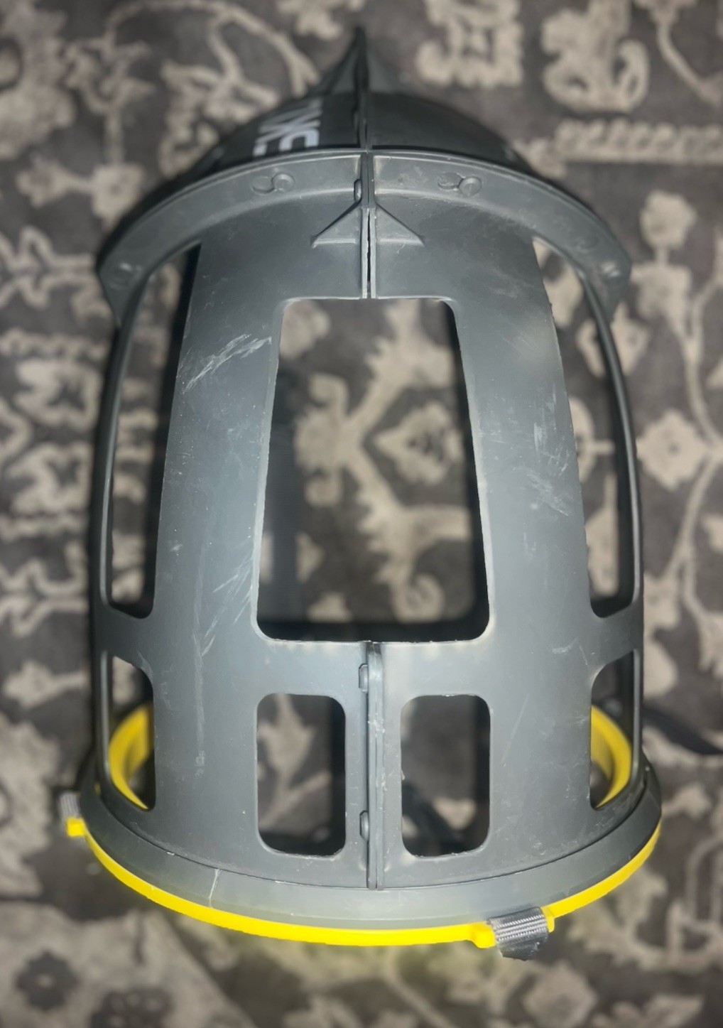 Sklz Basketball Kick Out 360 Degree Ball Return System Rim Attachable