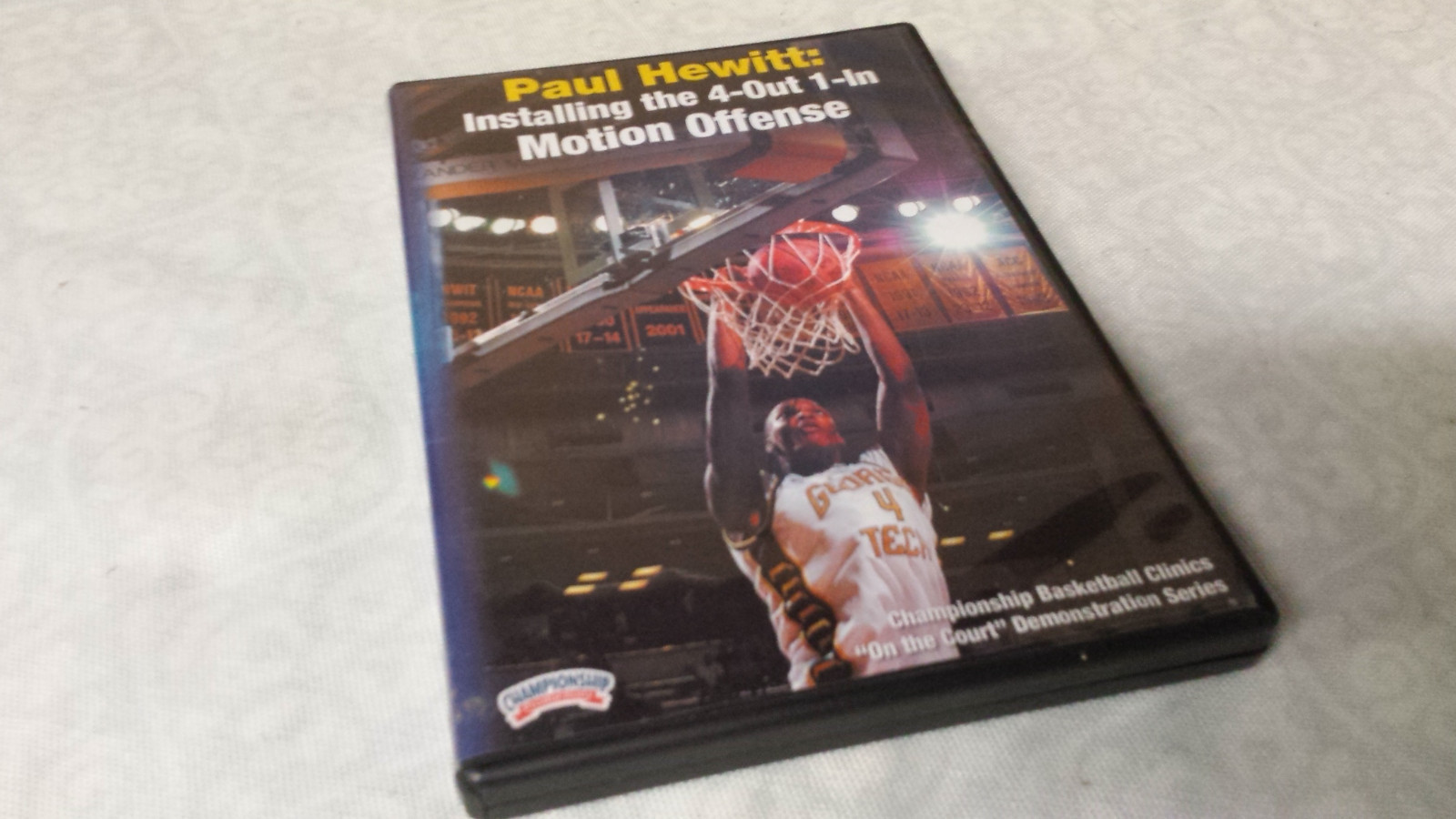 Installing the 4-Out 1-In Motion Offense Champ Productions Paul Hewitt DVD