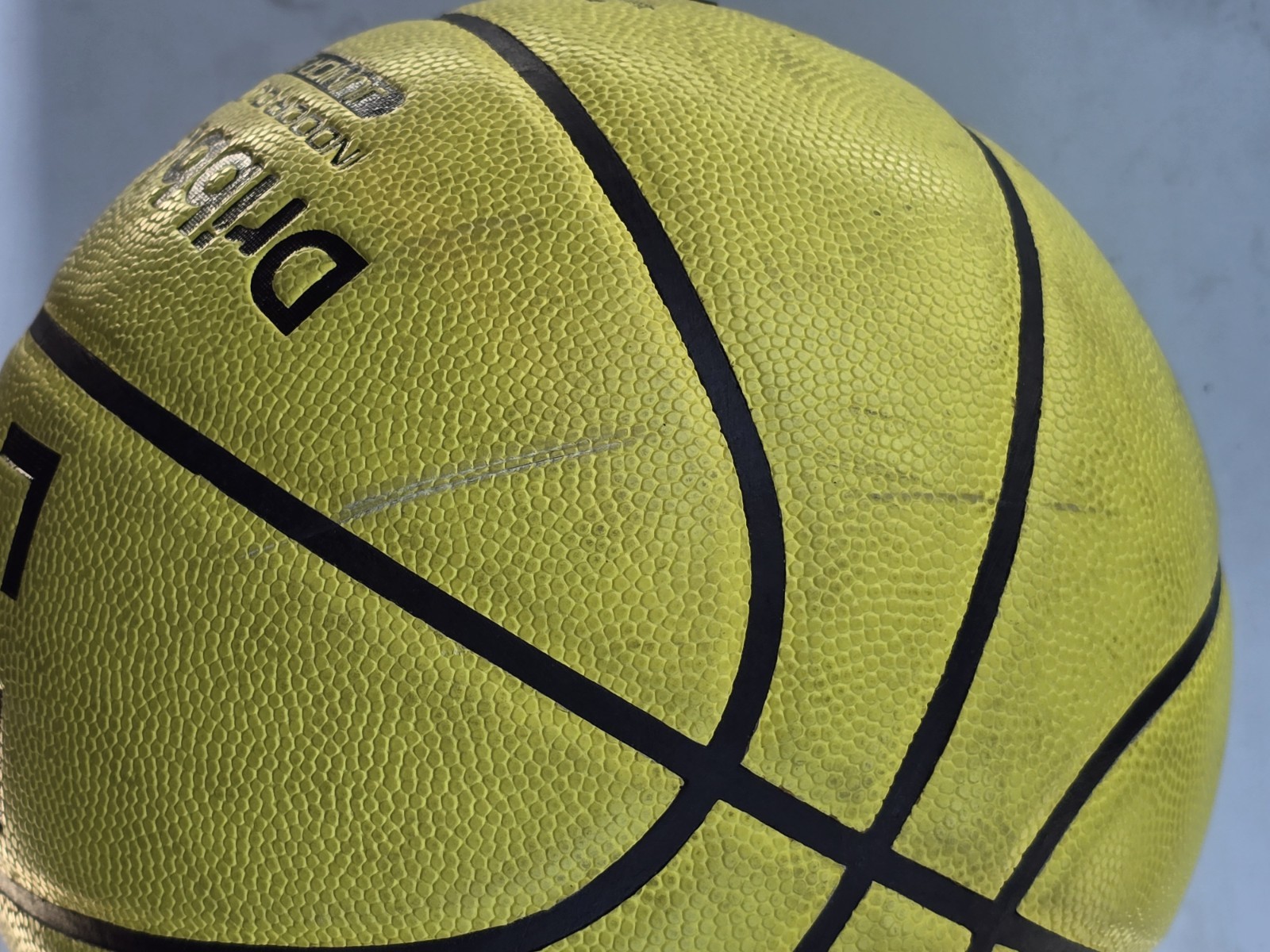 DribbleUp Smart Basketball Junior Size Yellow Indoor Outdoor Training Ball DU